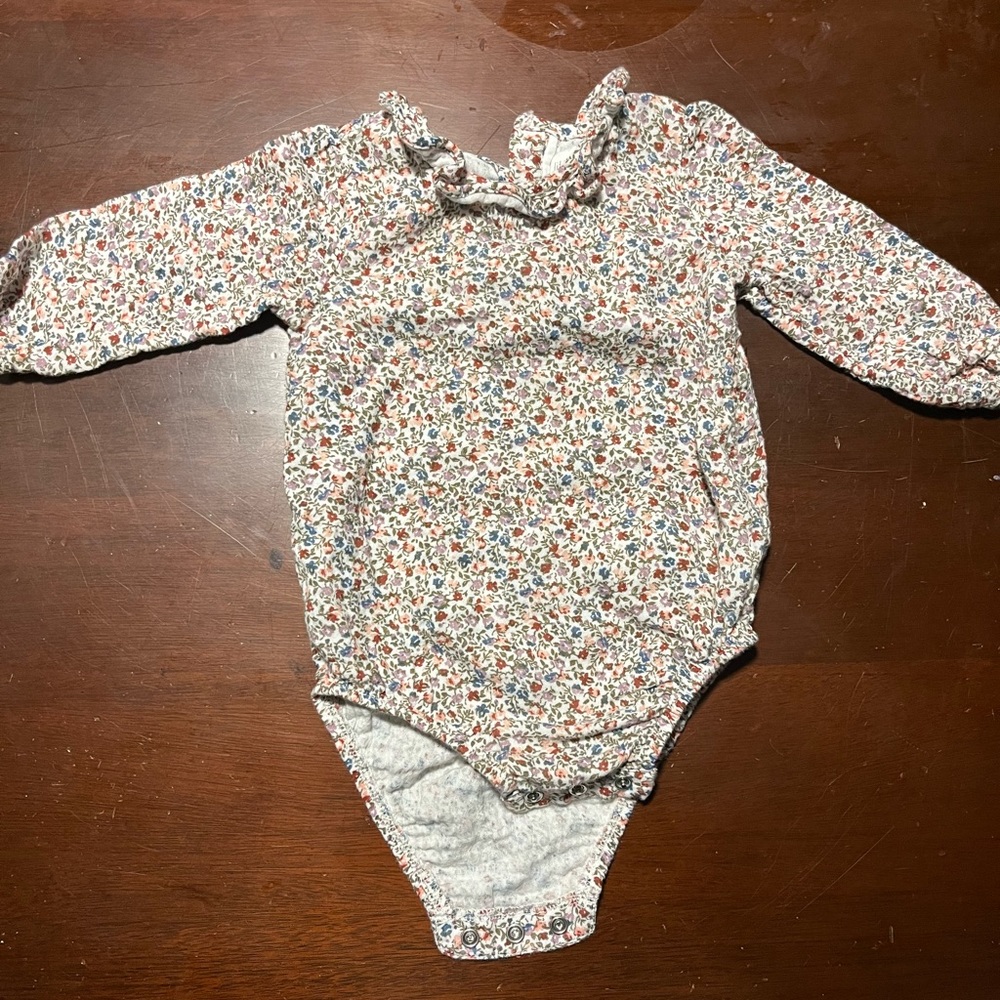Carters Little Planet organic cotton baby romper 9m
